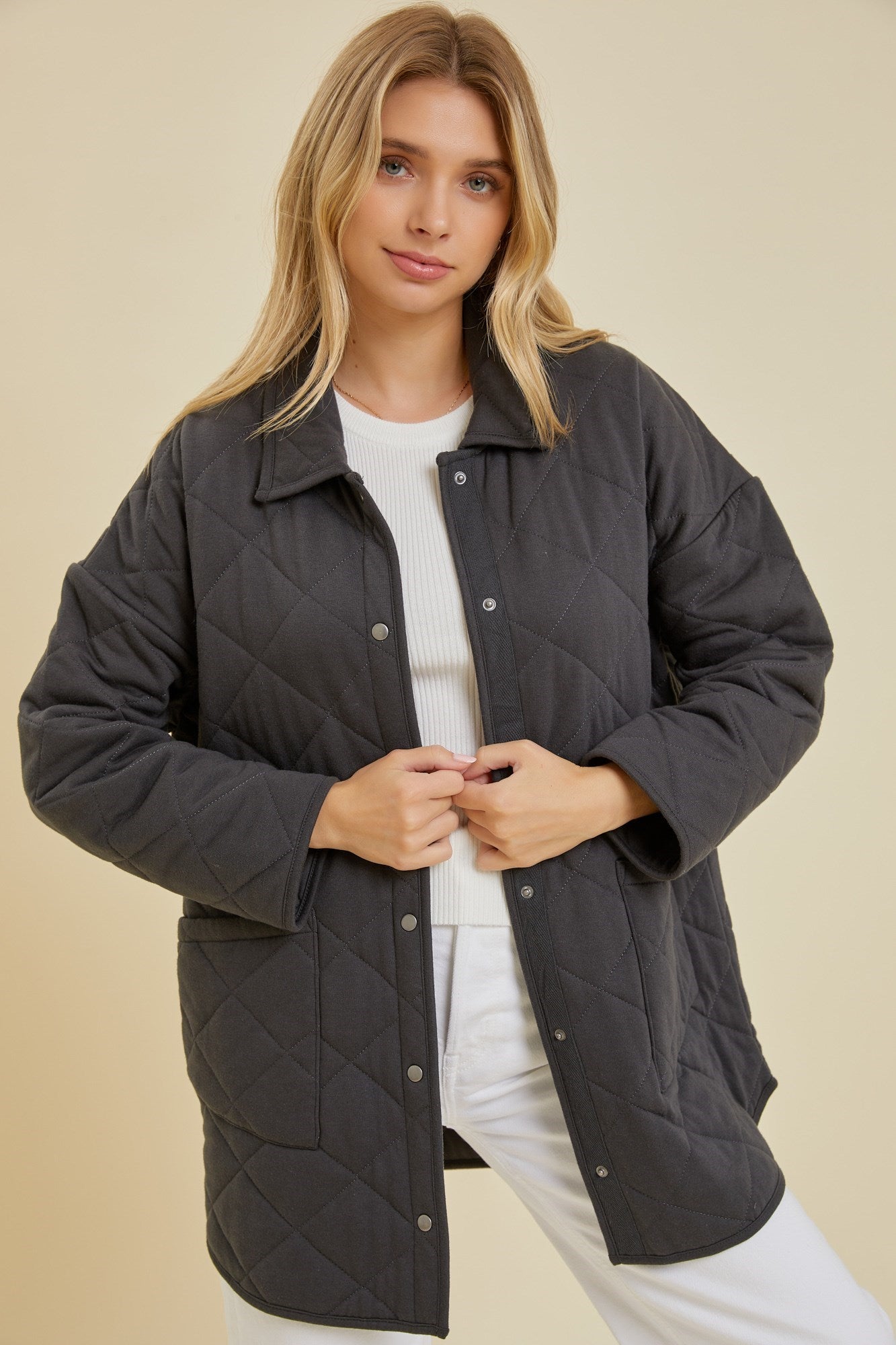 Diamond Quilted Jacket In Charocoal
