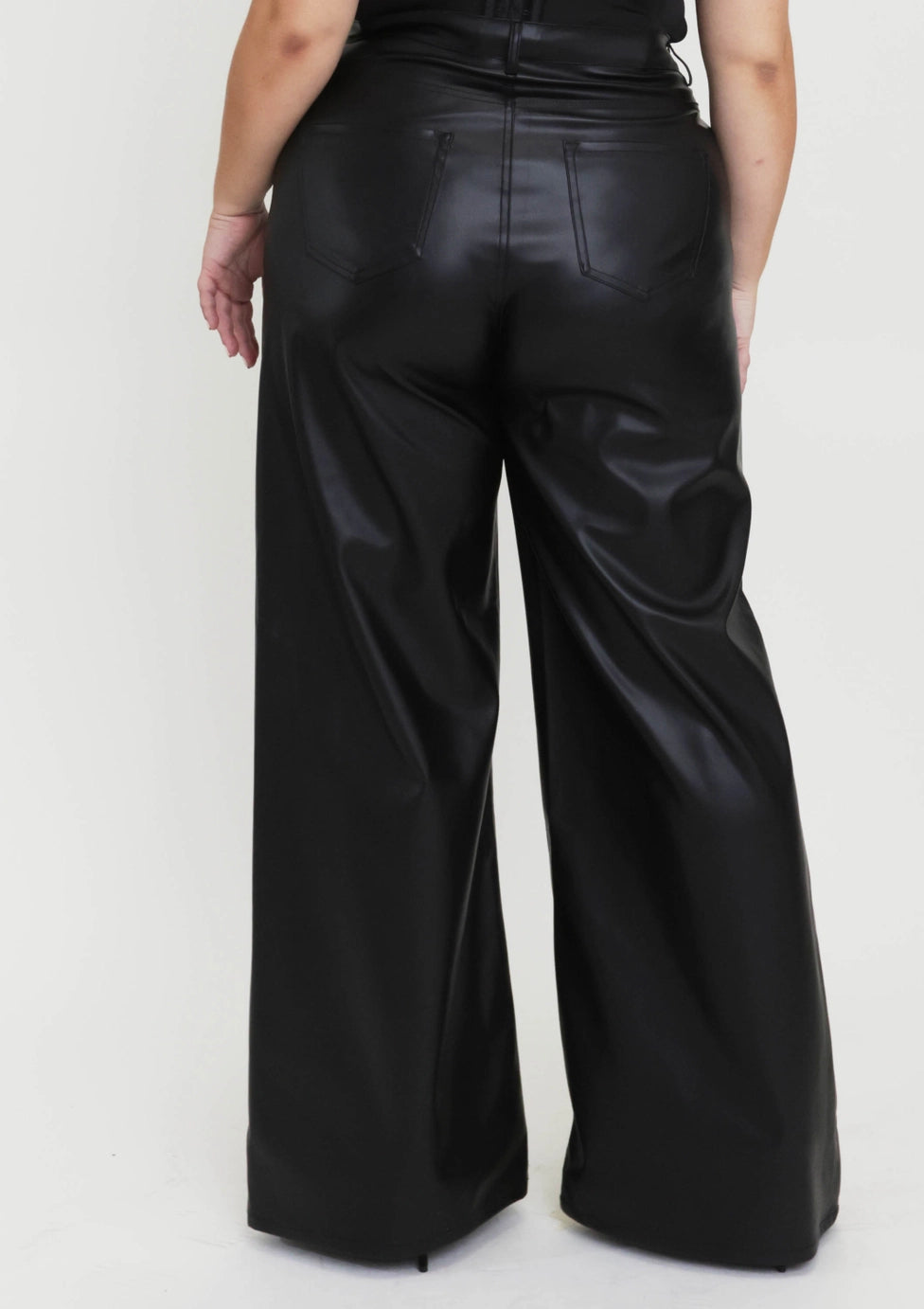 Plus Faux Leather Pants In Black