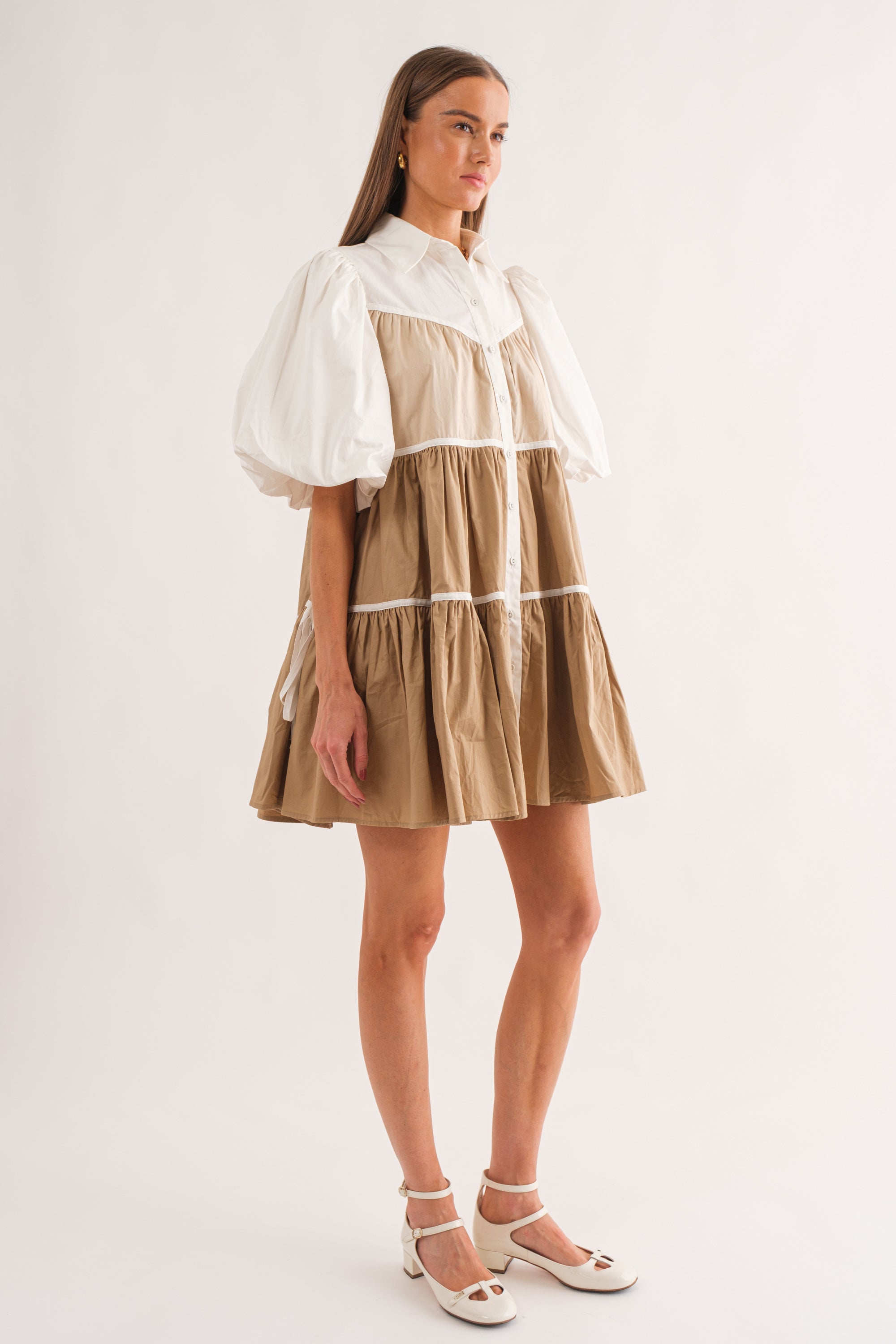 Puff Sleeve Collared Dress In Beige & Cream