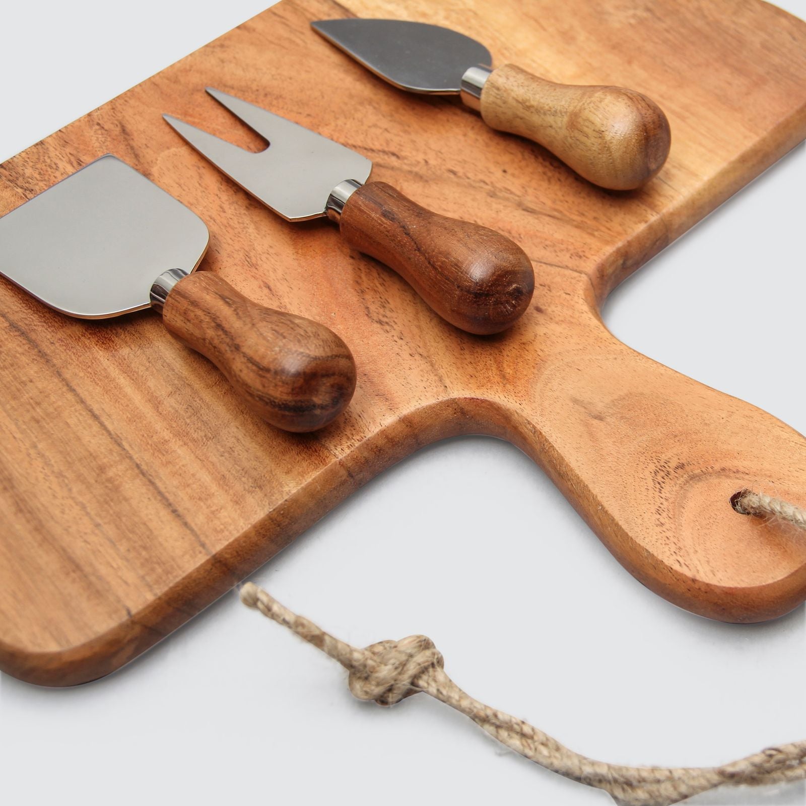 Wooden Cheese Board w/ Knife Set