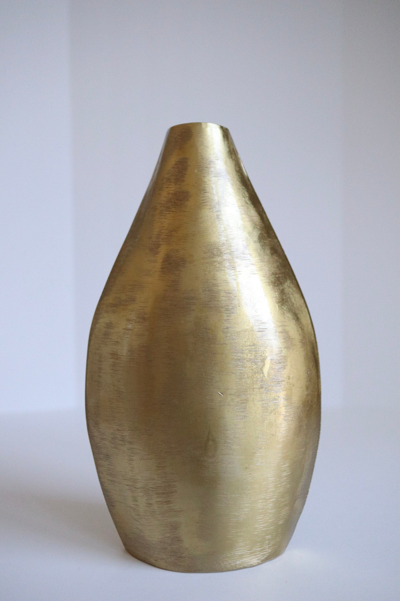 Gold Etched Vase-Large