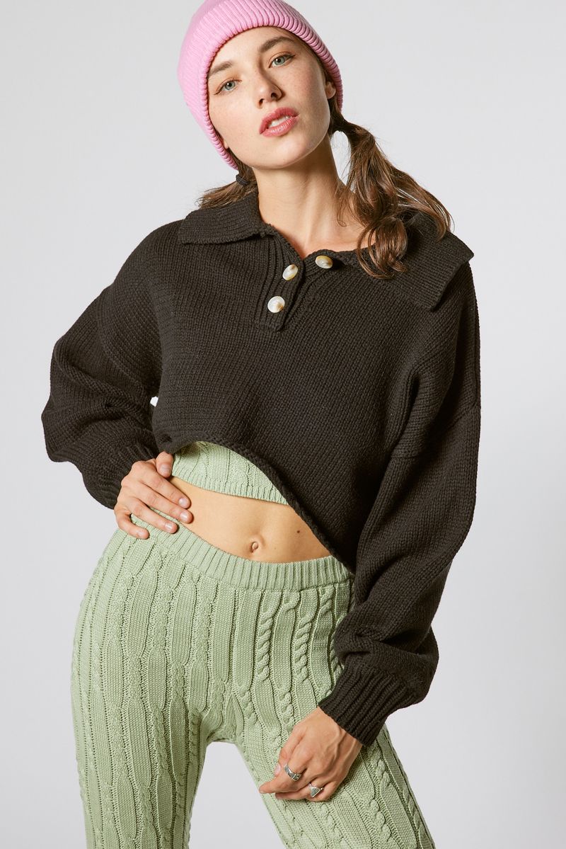 Cropped Knit Sweater in Black